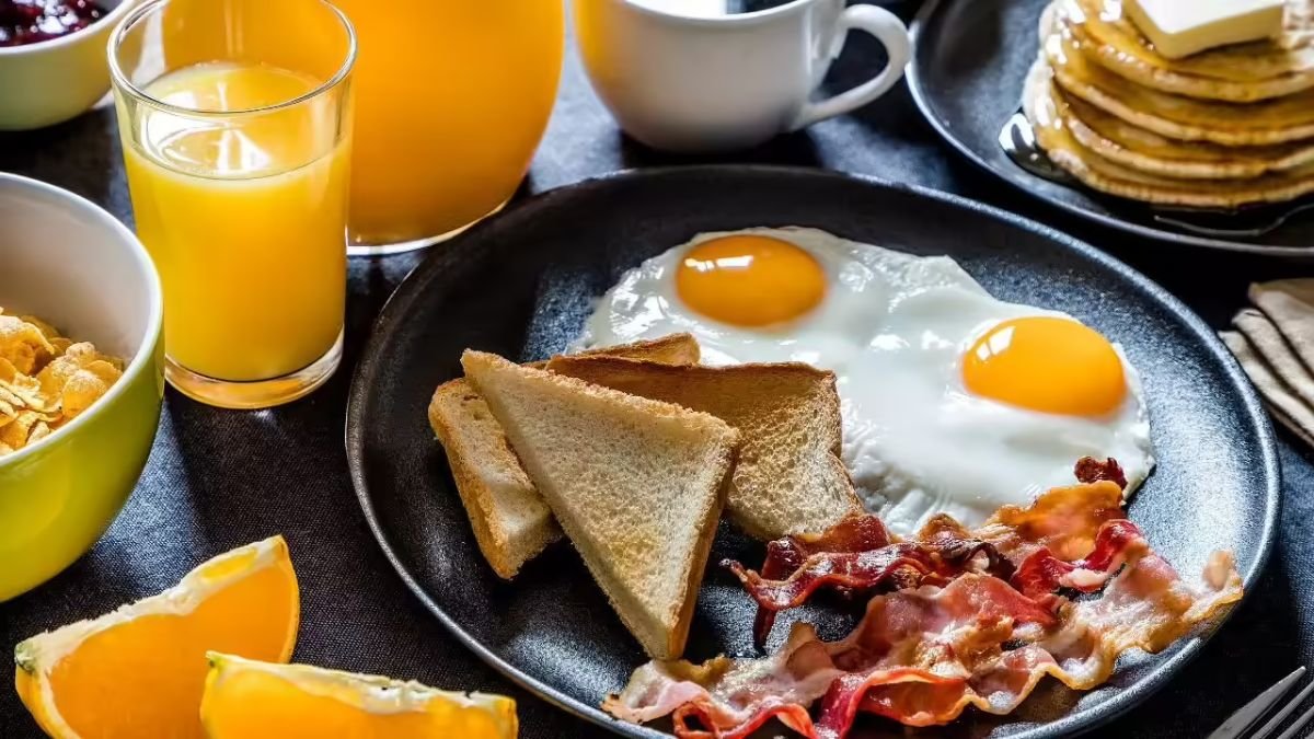 These 7 Classic American Breakfast Favorites Are Disappearing — Have You Tried Them All?