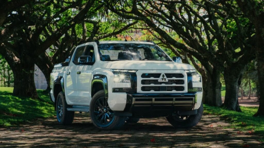 2026 Mitsubishi Triton Pickup Launch Powerful Engine, Rugged Design & Smart Tech