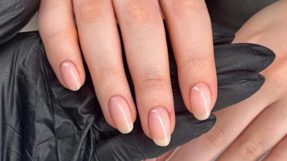 7 ‘90s Nail Trends That Show Our Nostalgia Is Anything But One-Note