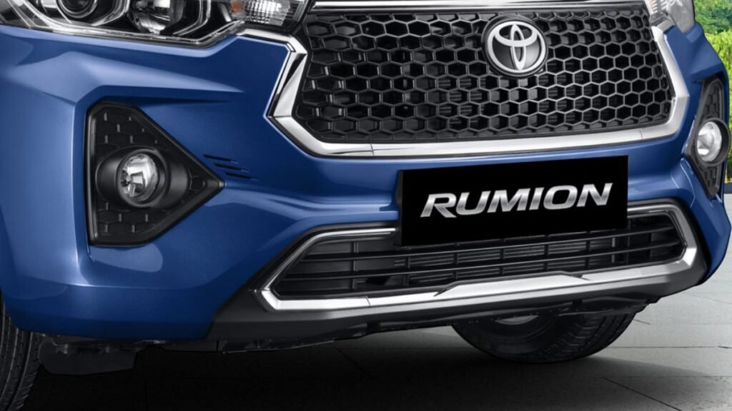 New Toyota Rumion 2026: Premium 7-Seater MPV Launched at ₹10.44 Lakh, Featuring 26 kmpl Mileage and High-Tech Features