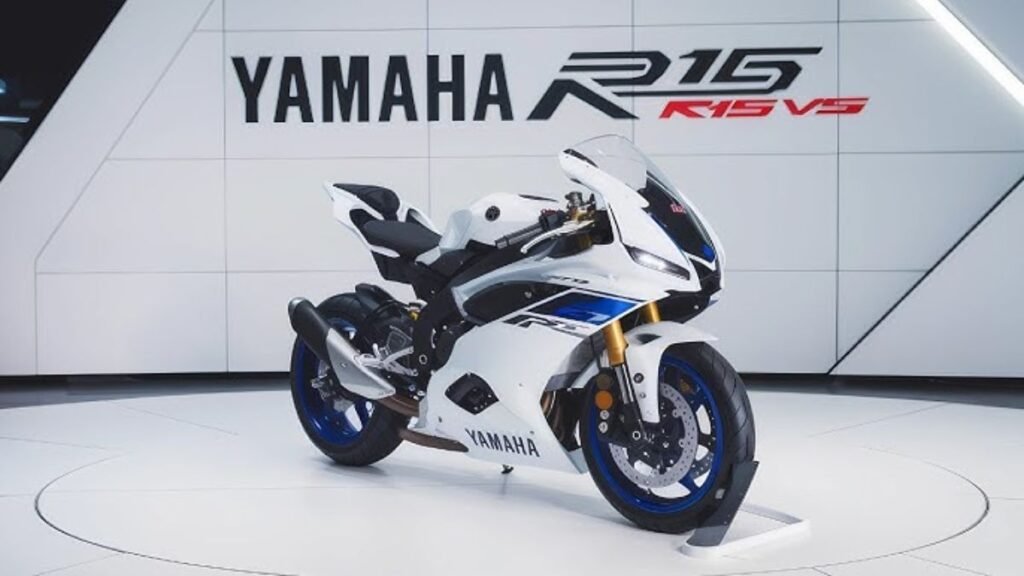 Yamaha R15 V5 2026 Revealed With Powerful Engine, 54 Kmpl Mileage and Smart Features
